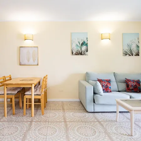 Appartamento Private Garden Two Bedroom At Fairways Club