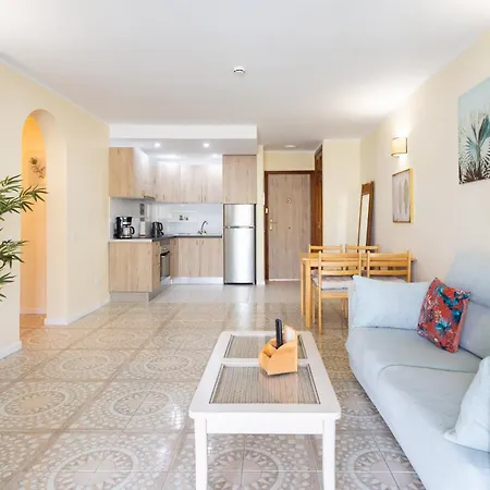 Appartamento Private Garden Two Bedroom At Fairways Club